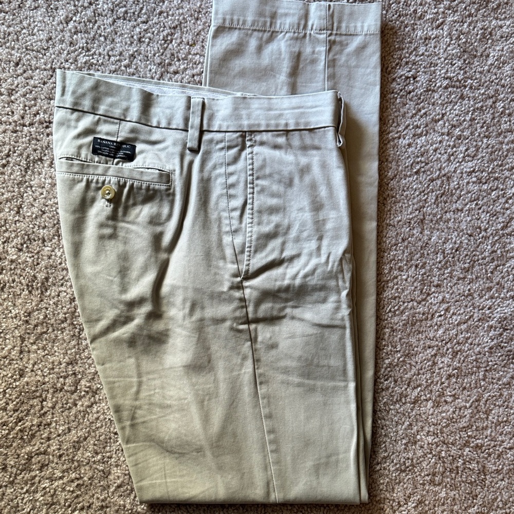 Banana Republic Emerson Chino
